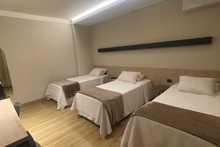 Room 14 of 69