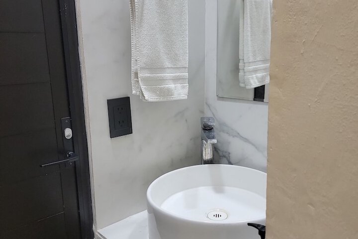 Room 109 of 140