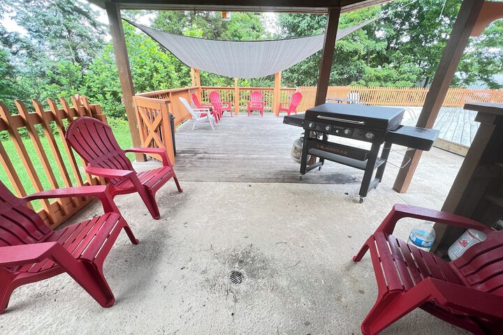 Property Grounds 25 of 27