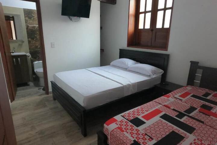 Room 3 of 10
