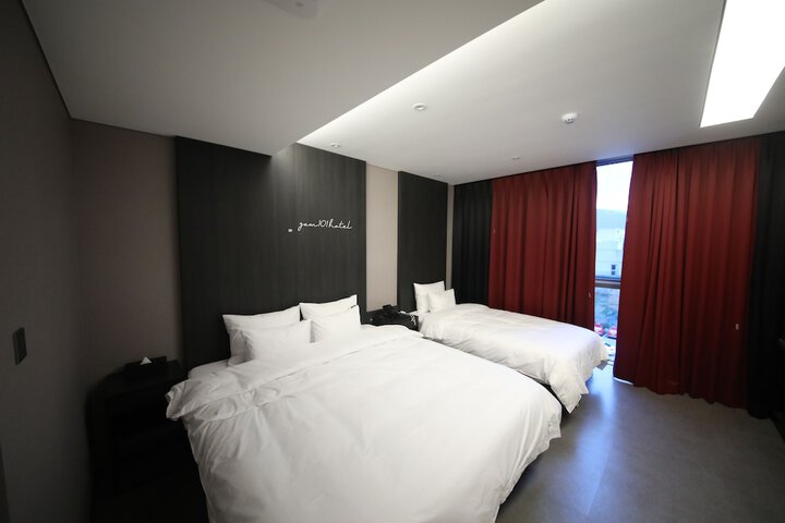 Room 39 of 117