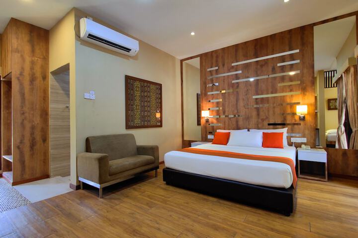 Room 18 of 414