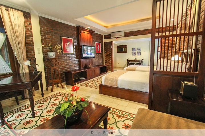 Room 18 of 43