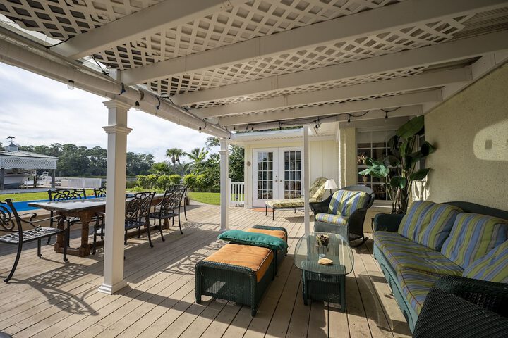 Terrace/Patio 4 of 8
