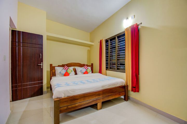 Room 6 of 20