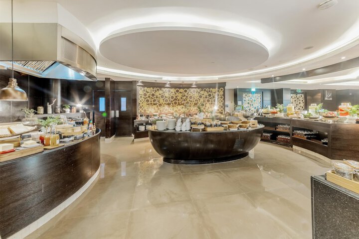 Breakfast/Coffee Service 126 of 260