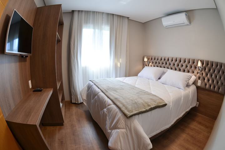 Room 8 of 52