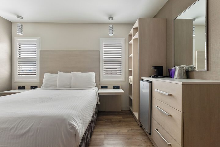 Room 14 of 39