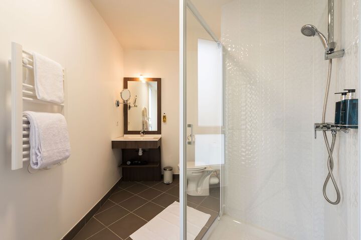 Bathroom Interior Photo