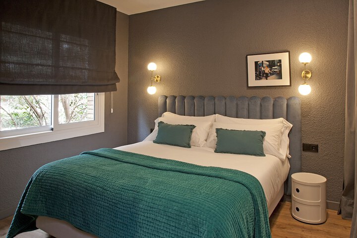 Room 15 of 65