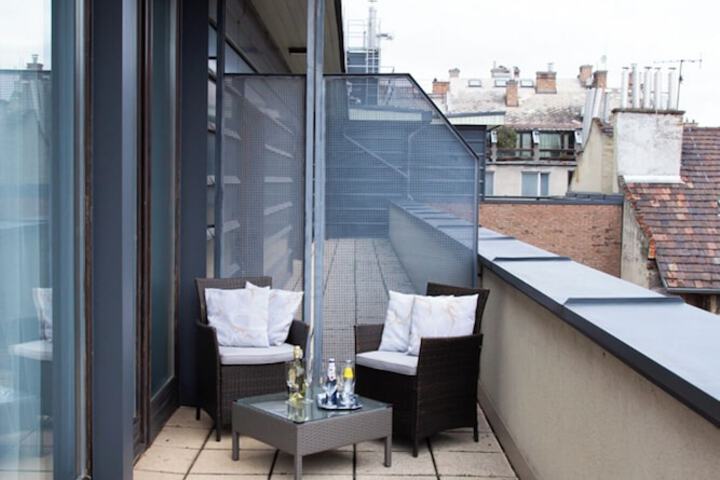 Terrace/Patio 50 of 138