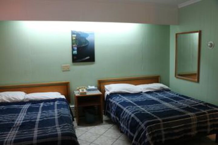 Room 42 of 54
