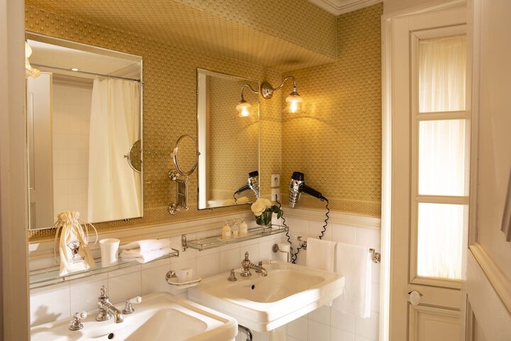 Bathroom Vanities