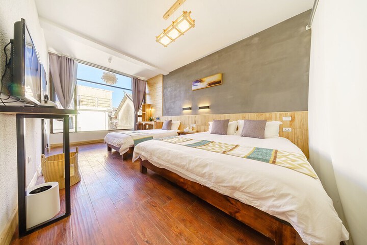 Room 20 of 31