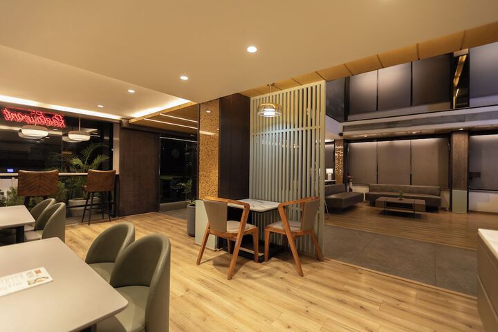 Hotel 49 of 61