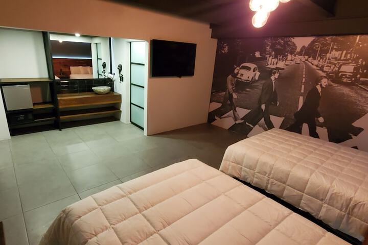 Room 9 of 45