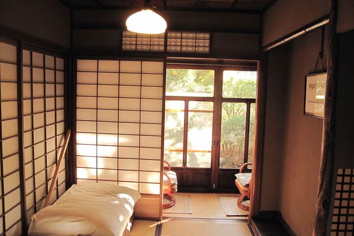 Room 3 of 24