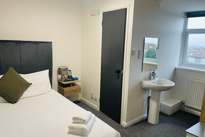 Room 47 of 129