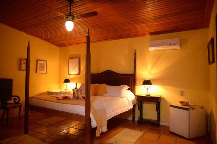 Room 14 of 68