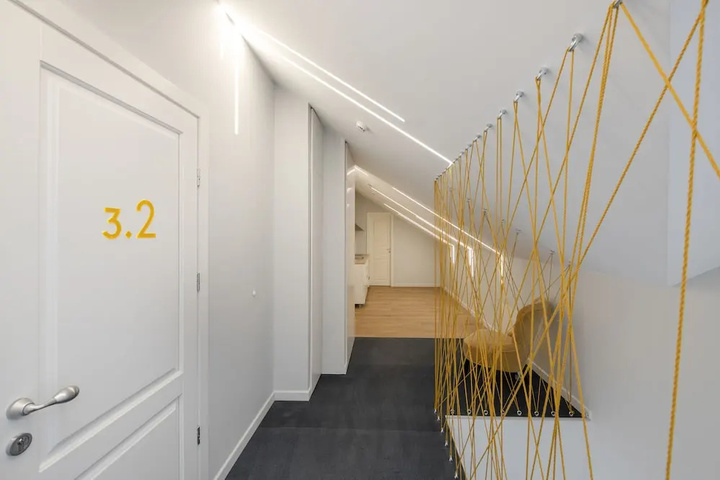 hotel_rooms