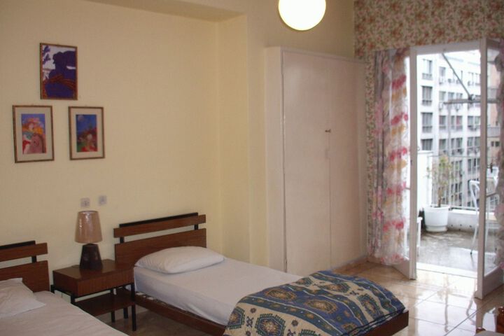 Room 3 of 21
