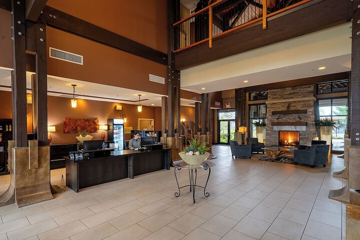 Hotel Lobby
