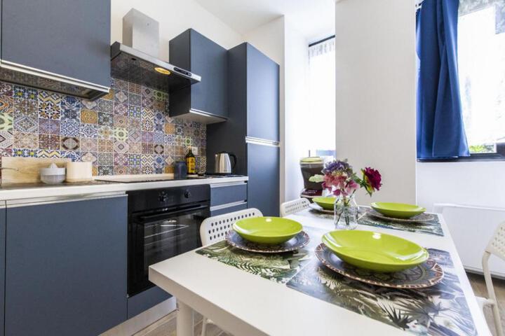 Noto 10 in Milan with 1 bedrooms and 1 bathrooms