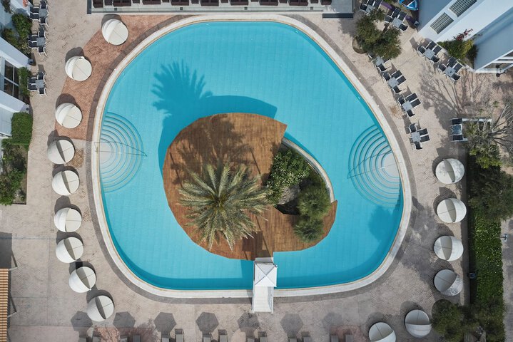 Pool 68 of 129