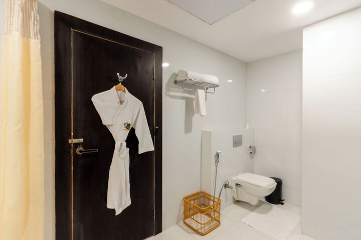 Room 42 of 67