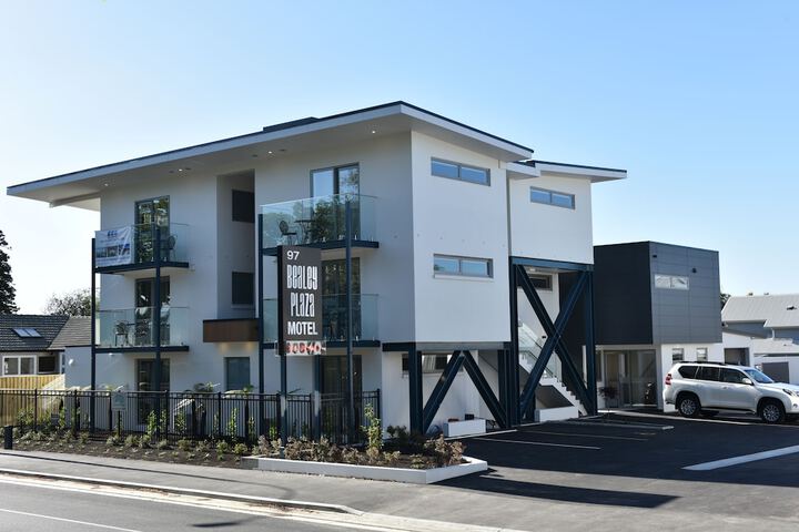 Photo of Bealey Plaza Motel