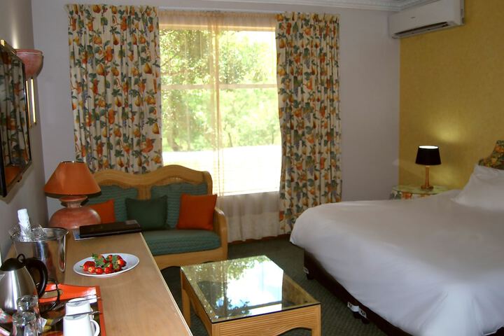 Room 18 of 64