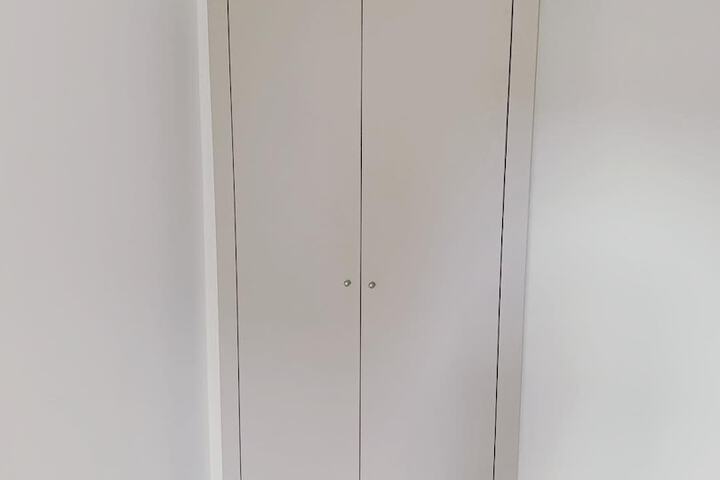 Room 11 of 29
