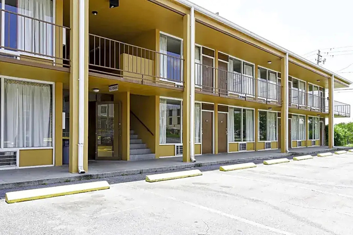 Hotel Valdosta GA I-75 & St. Augustine Rd