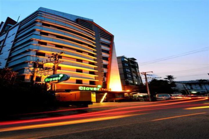 Clover Hotel in Yangon