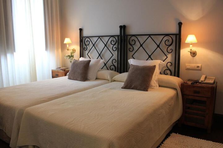 Room 10 of 49