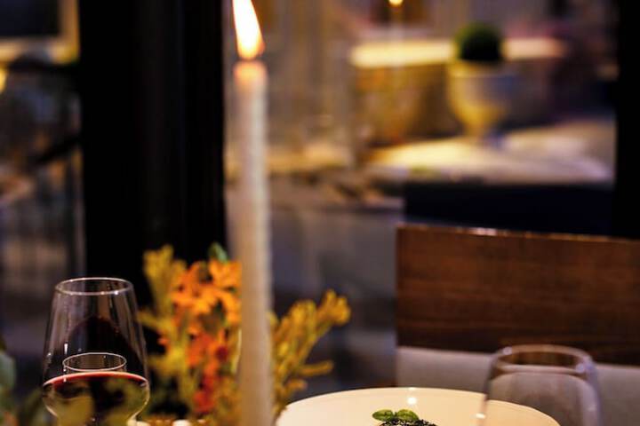 Dining 85 of 152