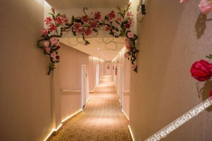 Hotel Interior 14 of 32