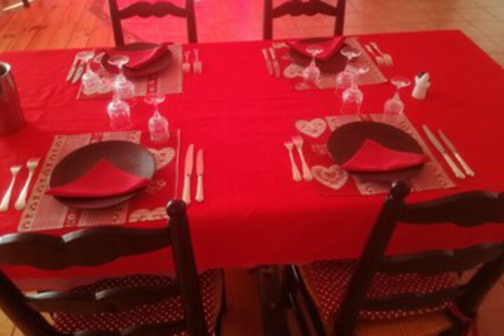 Dining 20 of 28