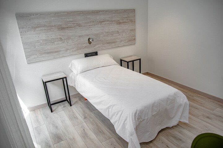 Room 22 of 40