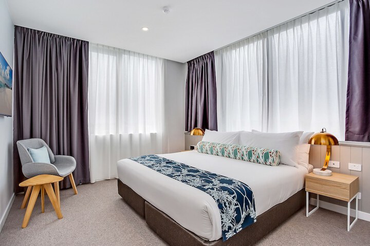Room 3 of 50