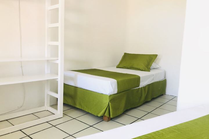 Room 34 of 91