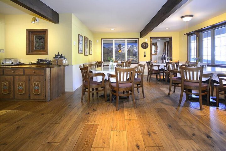 Breakfast/Coffee Service 58 of 70