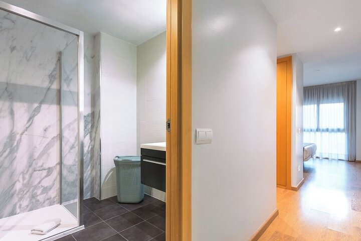 Room 27 of 30