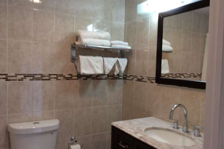 Room 18 of 21