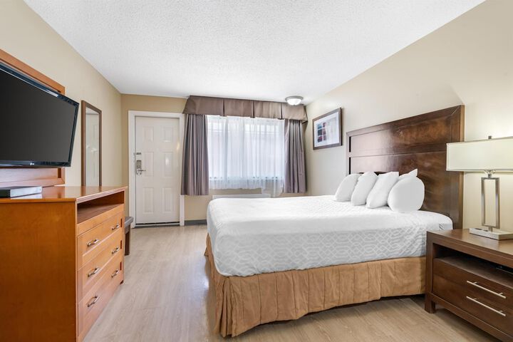 Room 16 of 37