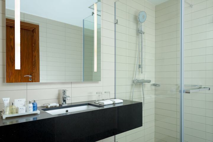 Bath Interior