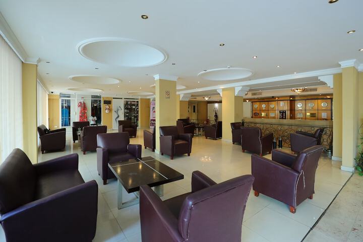Hotel Interior 5 of 31