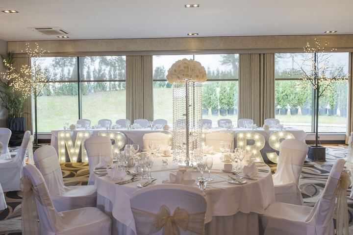 Ballroom/Hall 55 of 70