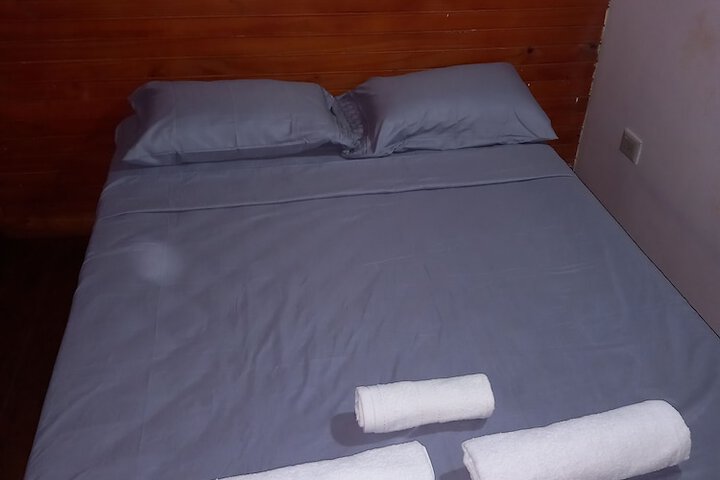 Room 6 of 19