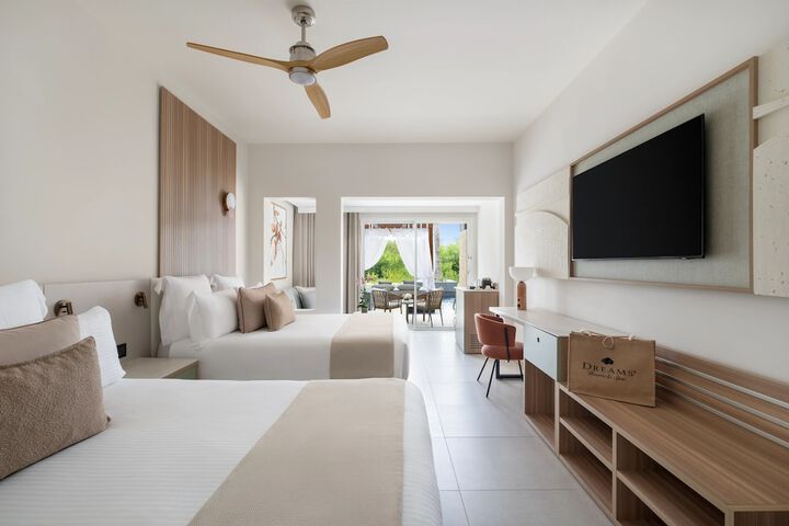 Room 12 of 91